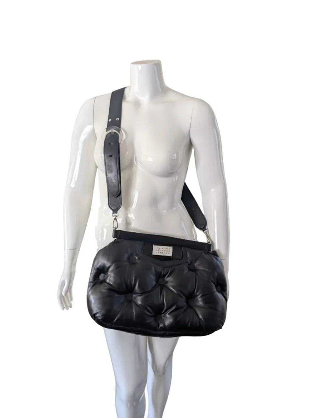 Maison Margiela - Glam Slam Classique Large Quilted Leather Bag, Black - Picture 3 of 11